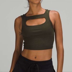 Lululemon Front Cutout Crop Tank